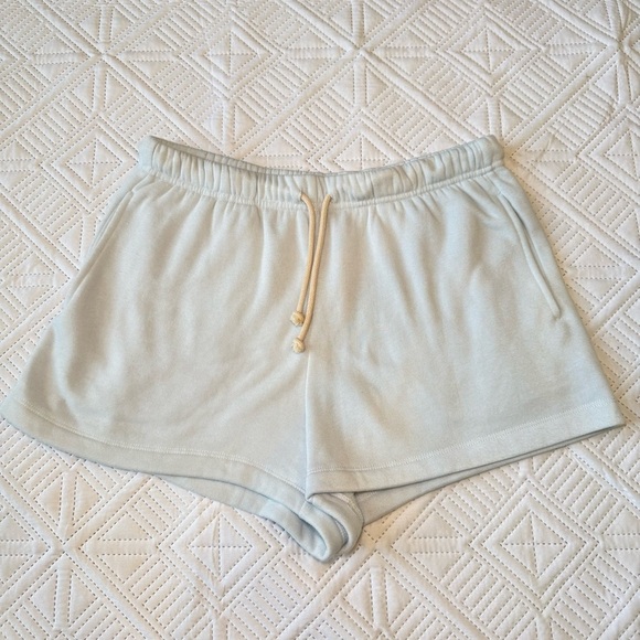 Z Supply Women’s Play On Fleece Shorts Size Small In Sky Blue - Picture 9 of 10